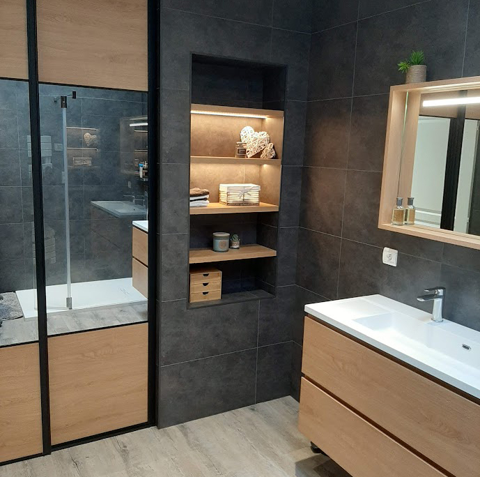 d&eacute;couvrez notre service d'accompagnement pour la r&eacute;novation et l'am&eacute;nagement de salle de bain &agrave; levallois. conseils personnalis&eacute;s, suivi de projet et expertise pour une salle de bain sur-mesure !