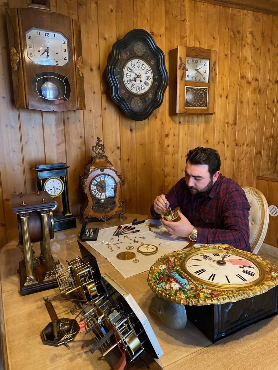 faites appel à un artisan expert à levallois pour tous vos travaux de rénovation, d’aménagement ou de dépannage. qualité, sérieux et savoir-faire professionnel au service de vos projets.