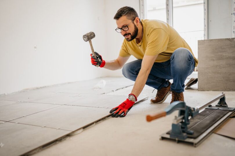 découvrez tout sur le prix du carrelage au m2 : conseils, comparatifs et estimations pour bien choisir votre revêtement de sol selon votre budget et vos besoins.