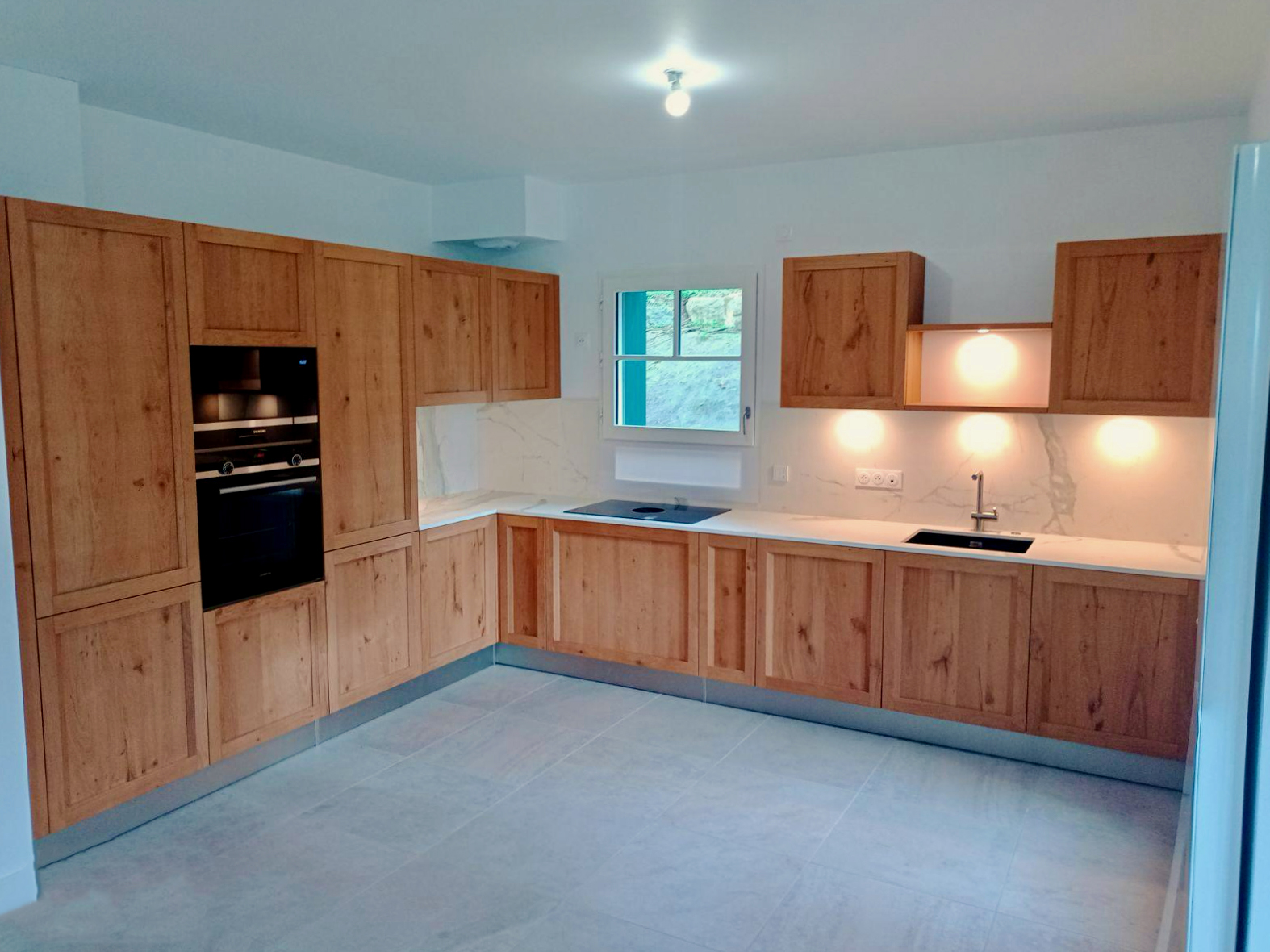 d&eacute;couvrez les tendances de la cuisine moderne &agrave; levallois : inspirations, am&eacute;nagements sur-mesure et conseils pour cr&eacute;er une pi&egrave;ce &agrave; la fois fonctionnelle et esth&eacute;tique dans votre int&eacute;rieur.