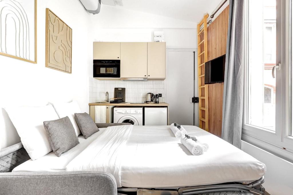 d&eacute;couvrez les solutions de design innovantes &agrave; levallois-perret : cr&eacute;ation graphique, design d'int&eacute;rieur, identit&eacute; visuelle et accompagnement sur-mesure pour vos projets professionnels ou personnels.