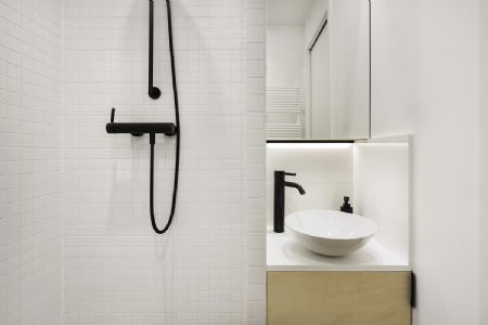 d&eacute;couvrez nos solutions de douche moderne &agrave; levallois-perret : design contemporain, mat&eacute;riaux de qualit&eacute;, installation professionnelle et conseils personnalis&eacute;s pour r&eacute;nover votre salle de bains.