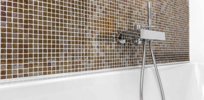 d&eacute;couvrez comment r&eacute;aliser des &eacute;conomies sur l'achat et la pose de carrelage : astuces, conseils, comparatifs de prix et solutions &eacute;conomiques pour tous vos projets de r&eacute;novation ou de construction.