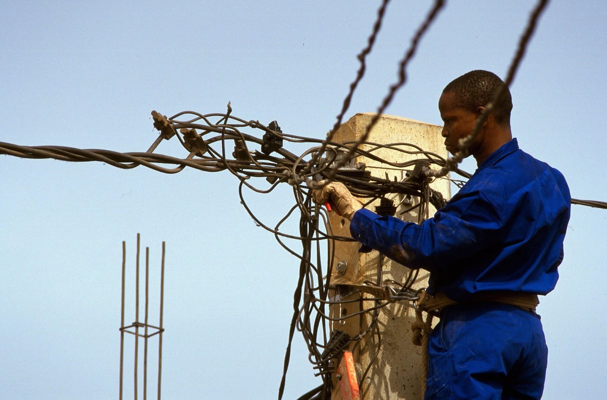 d&eacute;couvrez tout sur l'&eacute;lectricit&eacute; : principes de base, conseils pratiques, s&eacute;curit&eacute; et innovations pour mieux comprendre et utiliser l'&eacute;nergie &eacute;lectrique au quotidien.