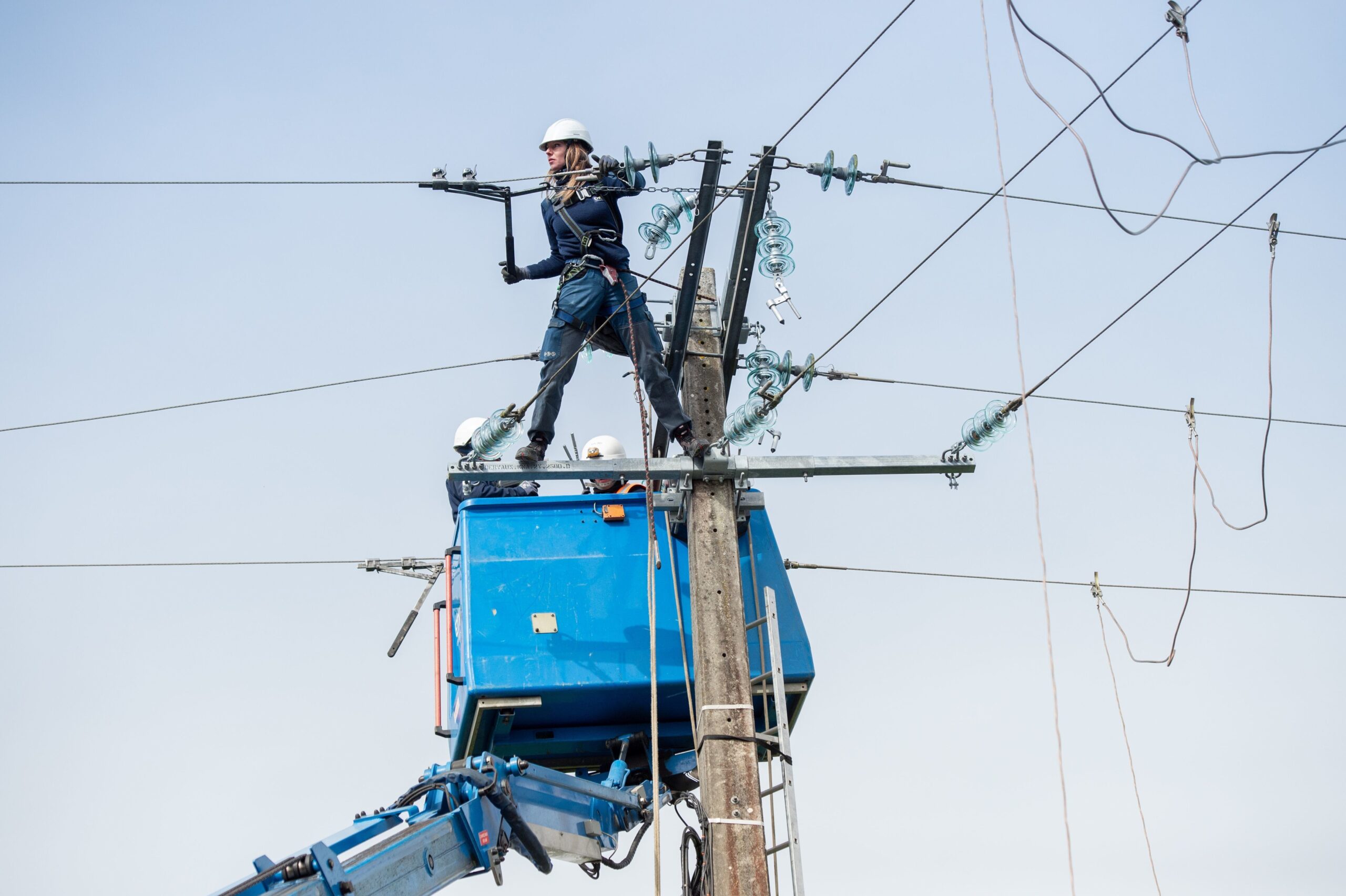 besoin d'une intervention rapide en &eacute;lectricit&eacute; &agrave; levallois ? nos &eacute;lectriciens qualifi&eacute;s interviennent en urgence 24h/24 et 7j/7 pour d&eacute;panner, r&eacute;parer ou installer votre syst&egrave;me &eacute;lectrique en toute s&eacute;curit&eacute;.