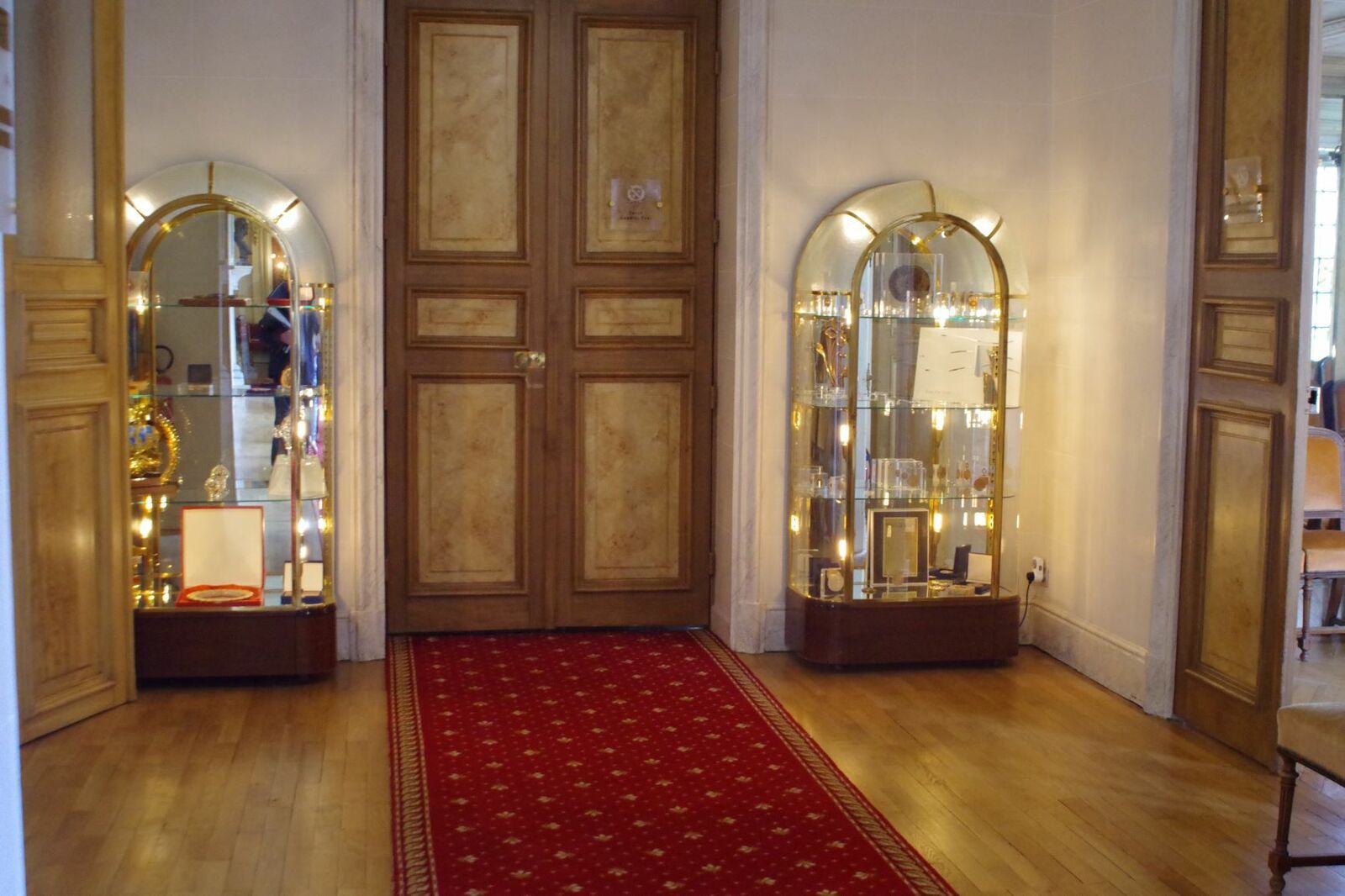 d&eacute;couvrez nos services de peinture int&eacute;rieure &agrave; levallois-perret : conseils personnalis&eacute;s, finitions soign&eacute;es et mat&eacute;riaux de qualit&eacute; pour sublimer votre int&eacute;rieur. demandez votre devis gratuit d&egrave;s maintenant !