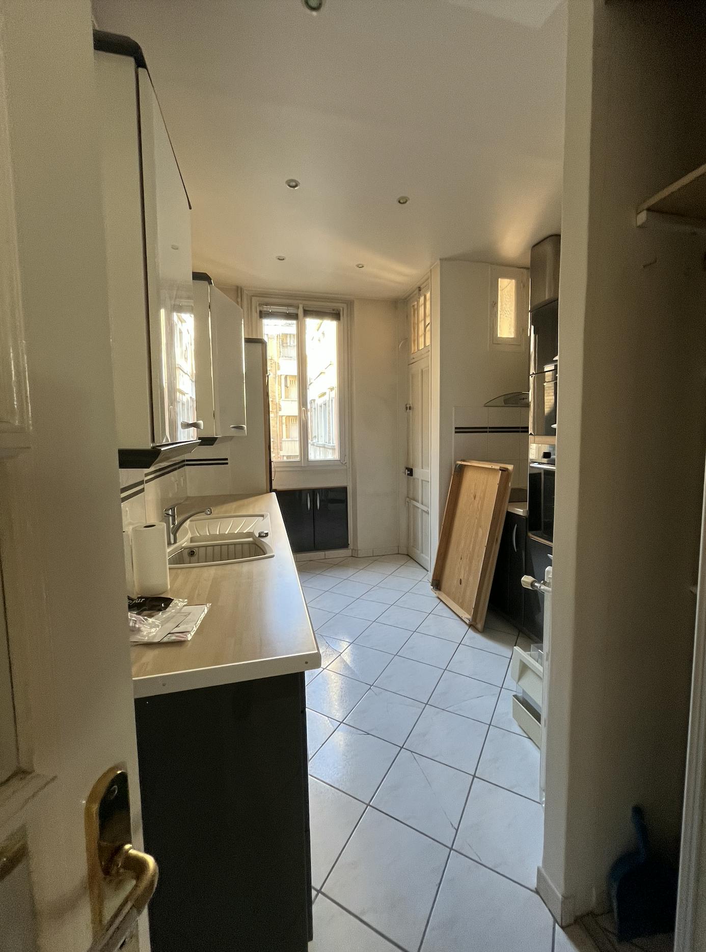 d&eacute;couvrez le prix de la r&eacute;novation de cuisine &agrave; levallois : conseils, budgets moyens, exemples de devis et astuces pour r&eacute;ussir votre projet au meilleur tarif.