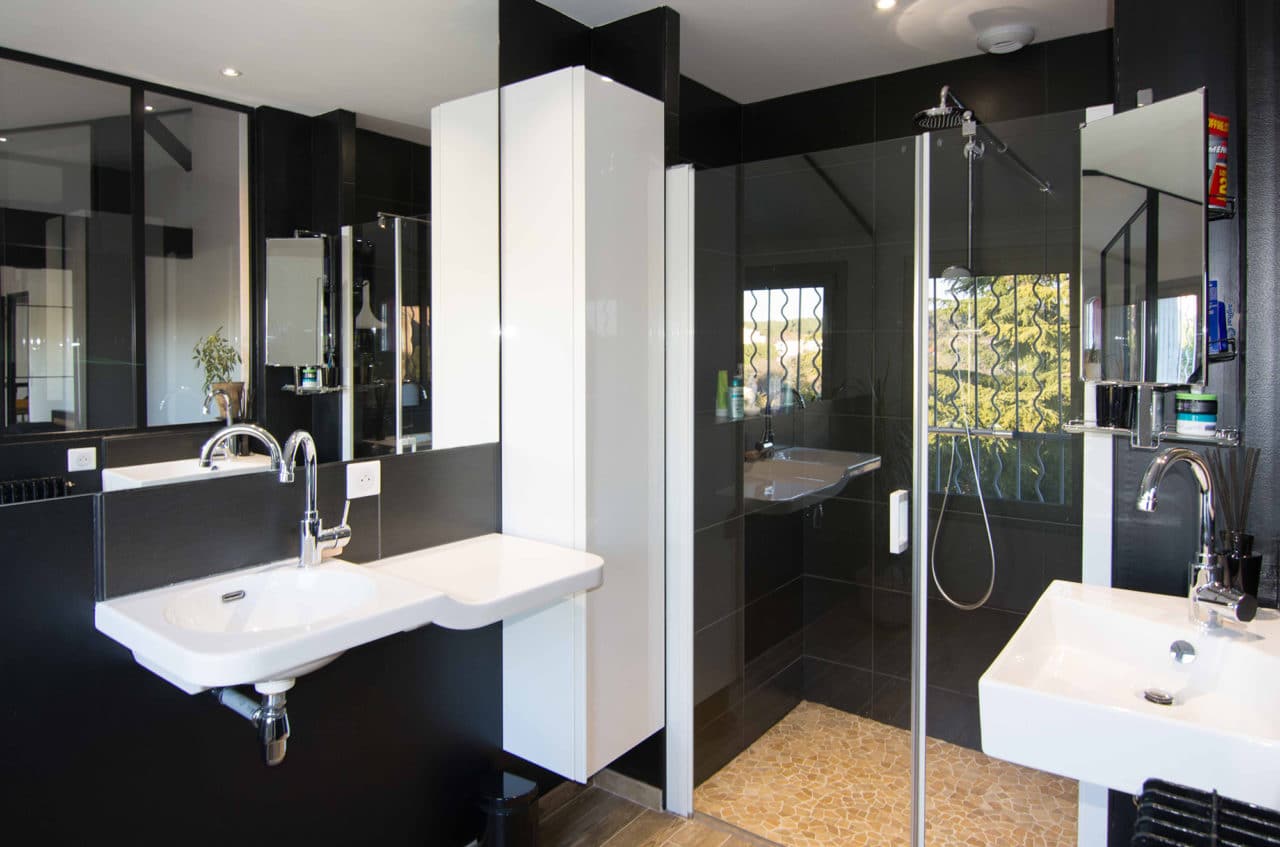 d&eacute;couvrez les prix pour la r&eacute;novation de douche &agrave; levallois. comparez les tarifs, obtenez des conseils d'experts et trouvez la solution id&eacute;ale pour transformer votre salle de bain au meilleur rapport qualit&eacute;-prix.