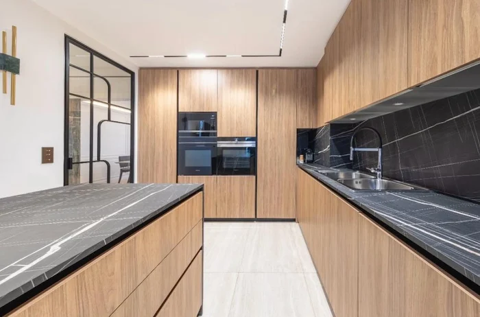confiez la rénovation de votre appartement à levallois-perret à des experts. découvrez nos services sur mesure pour transformer et moderniser votre intérieur, tout en respectant votre budget et vos délais.