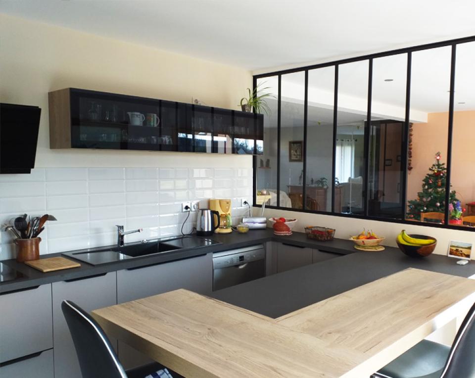 confiez la rénovation de votre cuisine à levallois à des experts pour transformer votre espace en une pièce moderne et fonctionnelle. devis gratuit et accompagnement personnalisé.