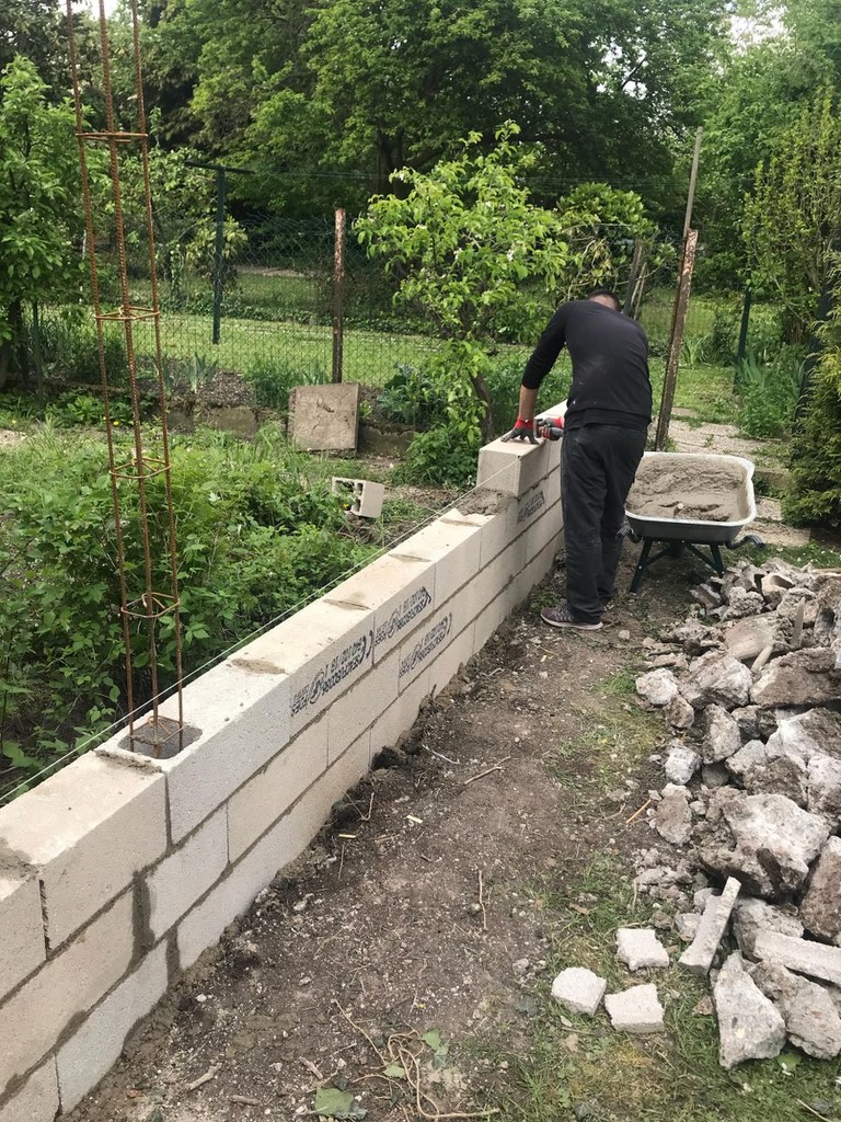 confiez vos travaux de rénovation à levallois-perret à des experts qualifiés. rénovation intérieure et extérieure, devis gratuit, conseils personnalisés et qualité garantie pour tous vos projets d'embellissement ou de transformation de logement.