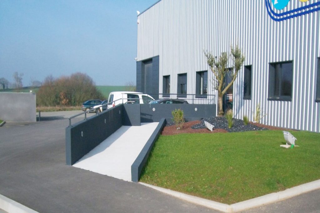 d&eacute;couvrez notre service de r&eacute;novation de proximit&eacute; : conseils personnalis&eacute;s, travaux rapides et professionnels, pour sublimer votre int&eacute;rieur pr&egrave;s de chez vous.