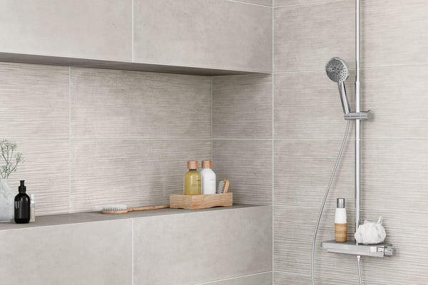 confiez la rénovation de votre salle de bain à levallois à des experts. conseils personnalisés, matériaux de qualité et travaux sur-mesure pour un espace moderne, fonctionnel et élégant.