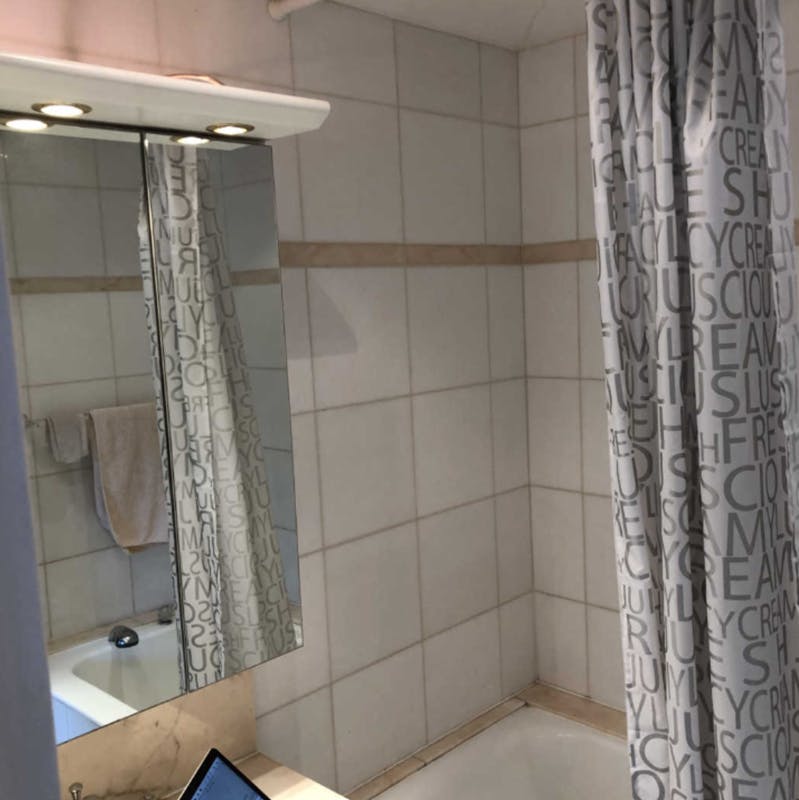 confiez la r&eacute;novation de votre salle de bain &agrave; levallois &agrave; des experts ! modernisez votre espace avec des mat&eacute;riaux de qualit&eacute; et un am&eacute;nagement sur mesure. devis gratuit et accompagnement personnalis&eacute;.