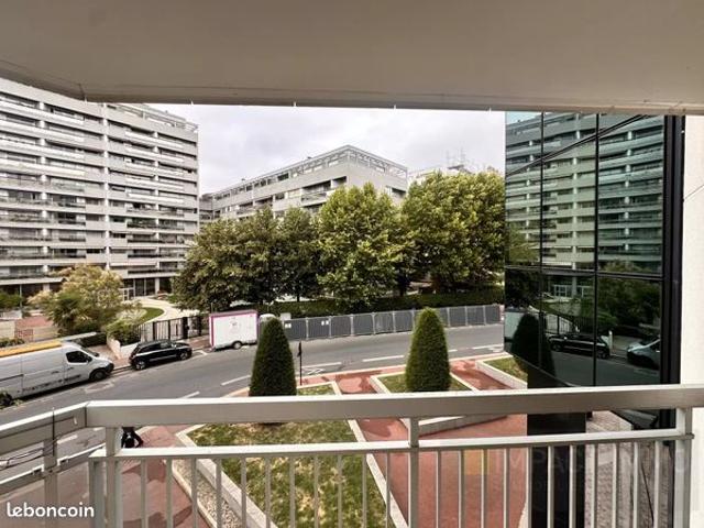 vous souhaitez rénover un appartement à levallois ? découvrez nos conseils et solutions pour réussir votre projet de rénovation, optimiser l'espace et valoriser votre bien en toute sérénité.