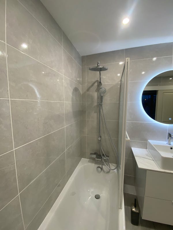 faites confiance à rénovation experts levallois pour tous vos projets de rénovation à levallois. expertise, qualité et conseils personnalisés pour transformer votre intérieur en toute sérénité.